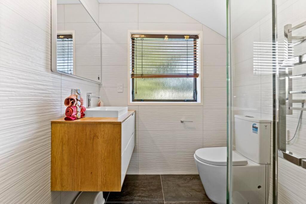 Not Usually Available - Lucky U! Auckland Extérieur photo